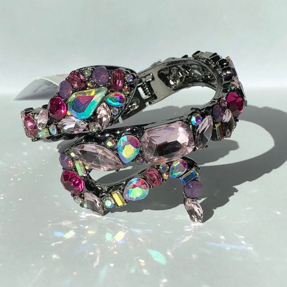 Betsey Johnson Jewelry - NWT Betsy Johnson Jeweled Snake Hinged Bangle